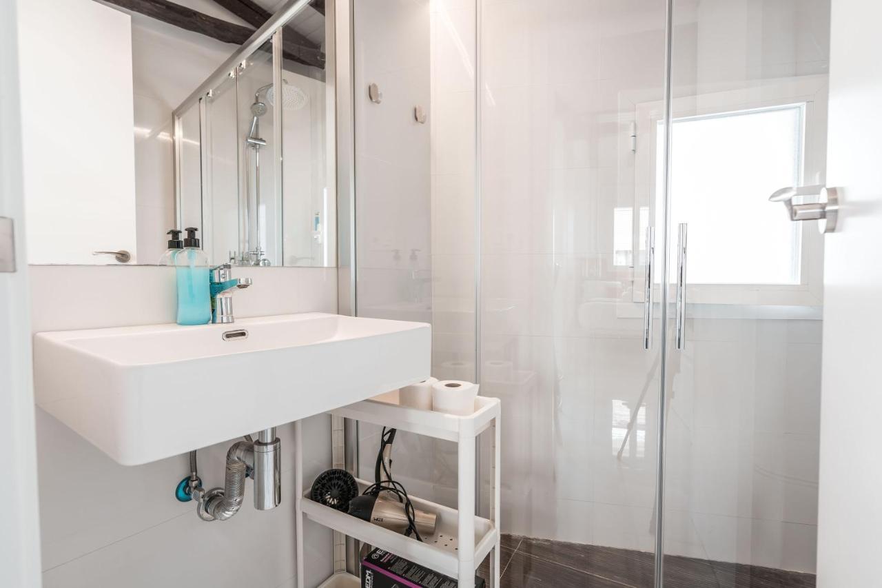 Qh Eme Suites 그라나다 외부 사진